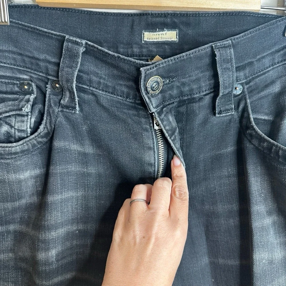 True Religion Ricky Relaxed Straight Mens 38 (actual 40x31) Black Denim Jeans